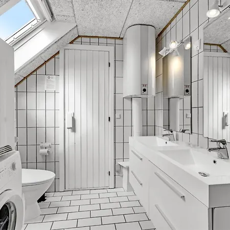 Tuomi - 900m From The Sea By Interhome Hébergement de vacances