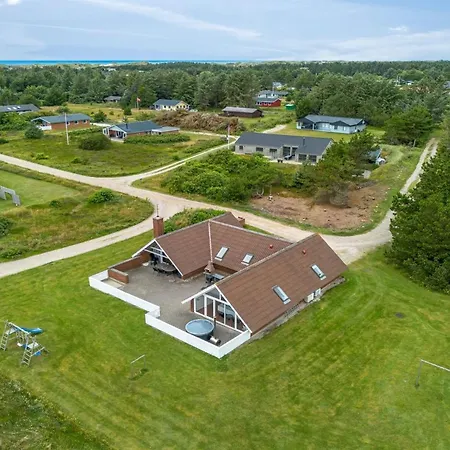 Tuomi - 900m From The Sea By Interhome